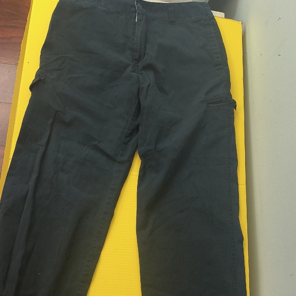 Rusty Black Cargo Pants Essential Style